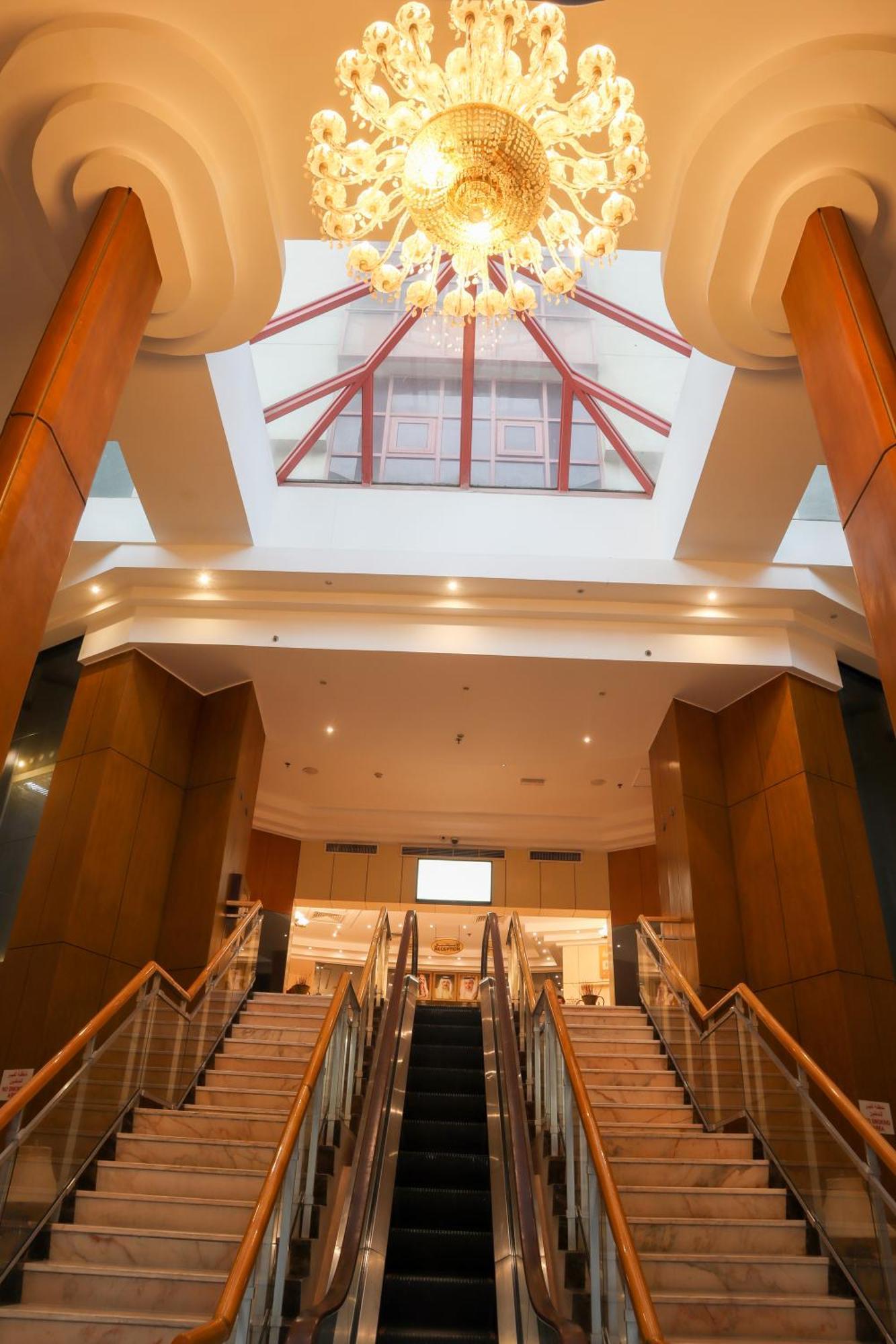 Happy Days Hotel Manama Exterior photo