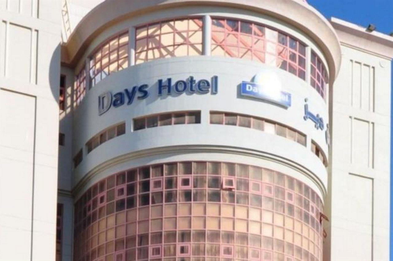 Happy Days Hotel Manama Exterior photo