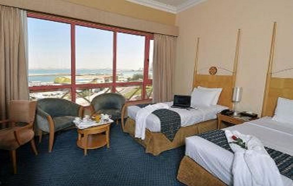 Happy Days Hotel Manama Exterior photo